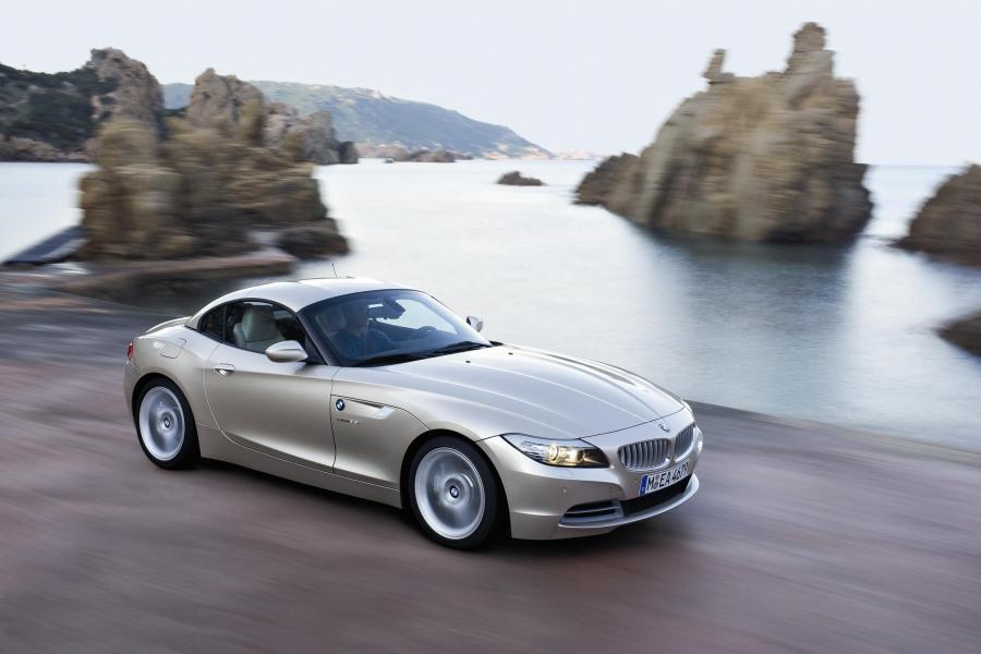  BMW Z4 Roadster 2010 года  (фото 32 из 39)